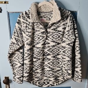 Cozy Sherpa Black and White Pullover Jacket